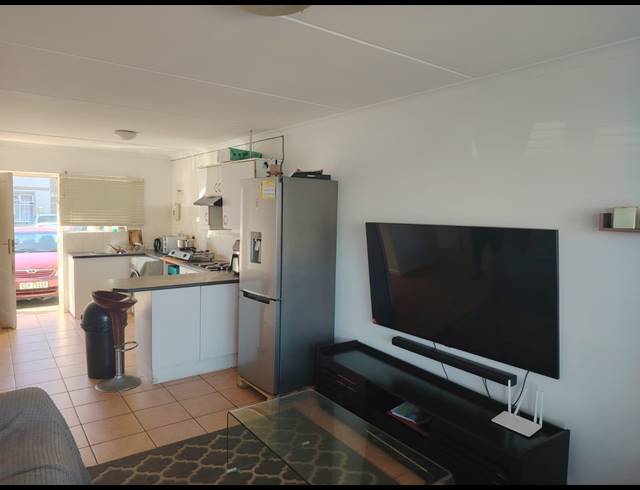 2 bed property for sale in STRAND